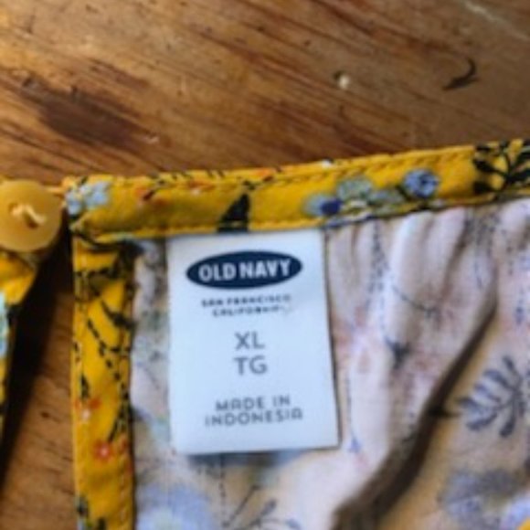 Dress - Picture 4 of 4